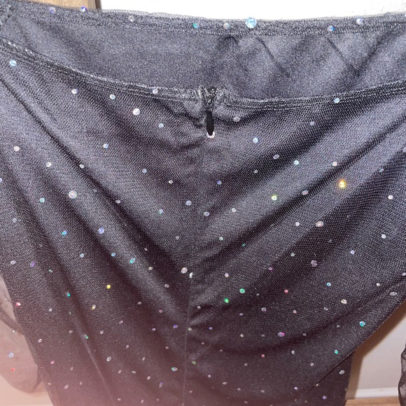 A6 - 311 Double crazy size med black long sleeve sheer & mesh rhinestone dress - Picture 15 of 15